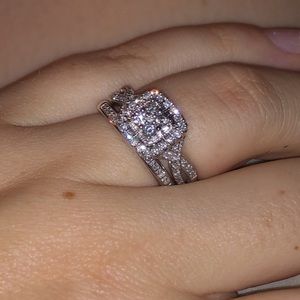 Vera Wang 14k 1/2 carat wedding set